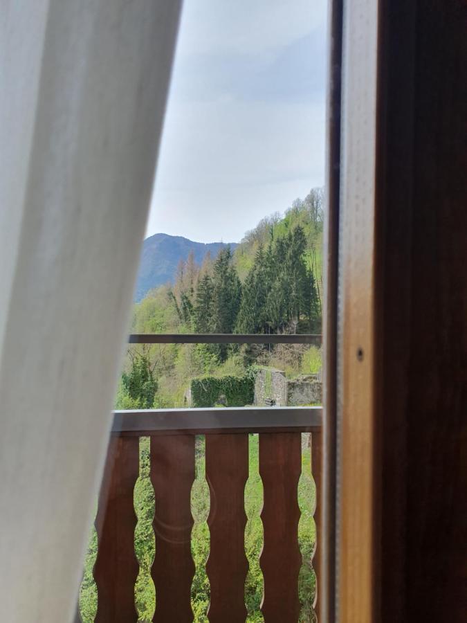 La Tana Del Tasso Rooms&Breakfast Camerata Cornello エクステリア 写真