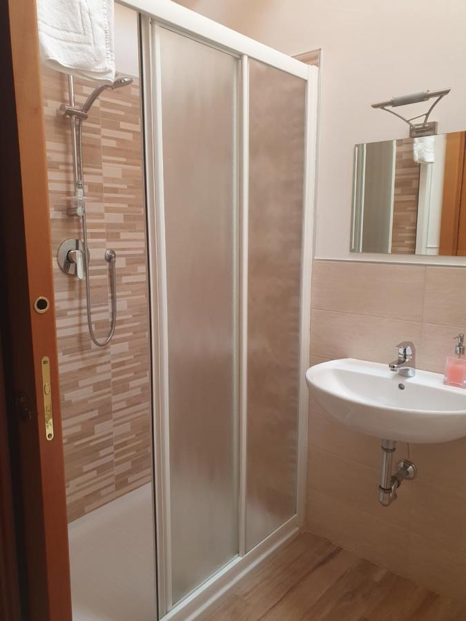 La Tana Del Tasso Rooms&Breakfast Camerata Cornello エクステリア 写真