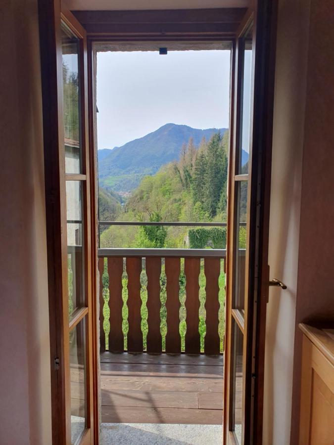 La Tana Del Tasso Rooms&Breakfast Camerata Cornello エクステリア 写真