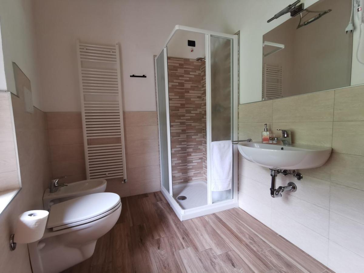 La Tana Del Tasso Rooms&Breakfast Camerata Cornello エクステリア 写真