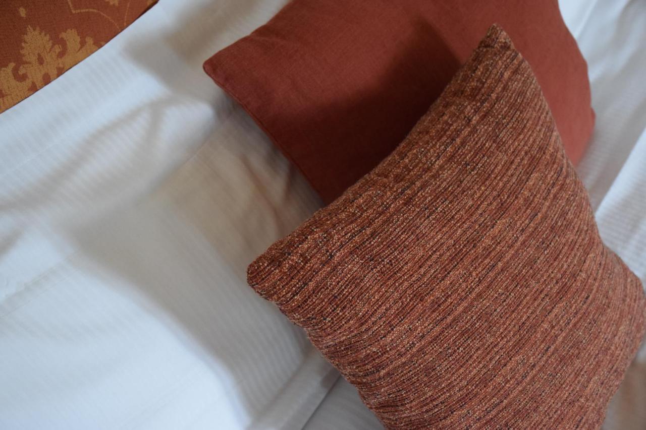 La Tana Del Tasso Rooms&Breakfast Camerata Cornello エクステリア 写真