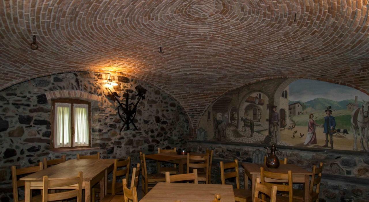 La Tana Del Tasso Rooms&Breakfast Camerata Cornello エクステリア 写真