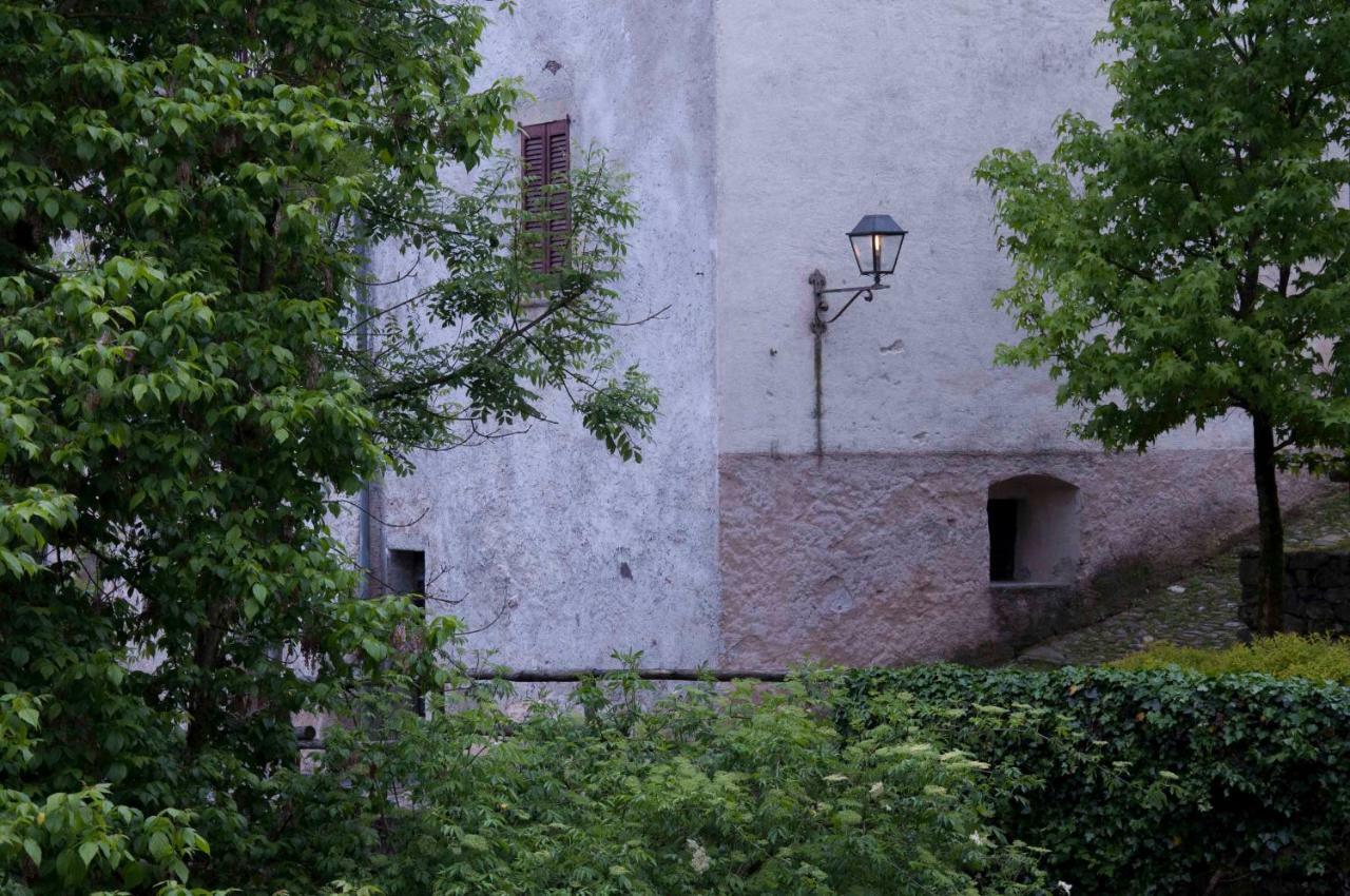 La Tana Del Tasso Rooms&Breakfast Camerata Cornello エクステリア 写真